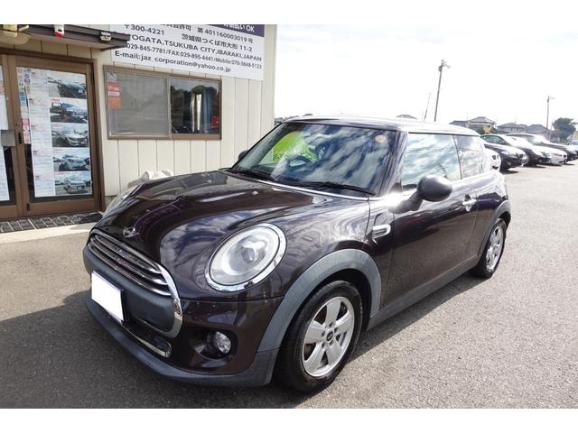 MINI ワン ターボ スマートキー キーレス アイドリングストップ ETC ECO ミュージックサーバー ディスプレイ オーディオ USBAUX横滑り防止装置 ドライブレコーダー アルミホイール LEDヘッドライト(4枚目)