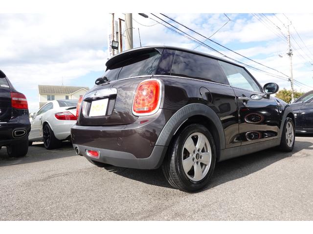 MINI ワン ターボ スマートキー キーレス アイドリングストップ ETC ECO ミュージックサーバー ディスプレイ オーディオ USBAUX横滑り防止装置 ドライブレコーダー アルミホイール LEDヘッドライト(19枚目)