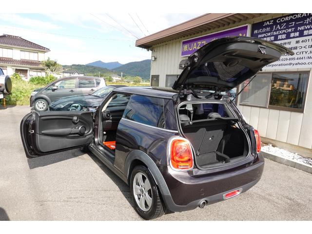 MINI ワン ターボ スマートキー キーレス アイドリングストップ ETC ECO ミュージックサーバー ディスプレイ オーディオ USBAUX横滑り防止装置 ドライブレコーダー アルミホイール LEDヘッドライト(32枚目)