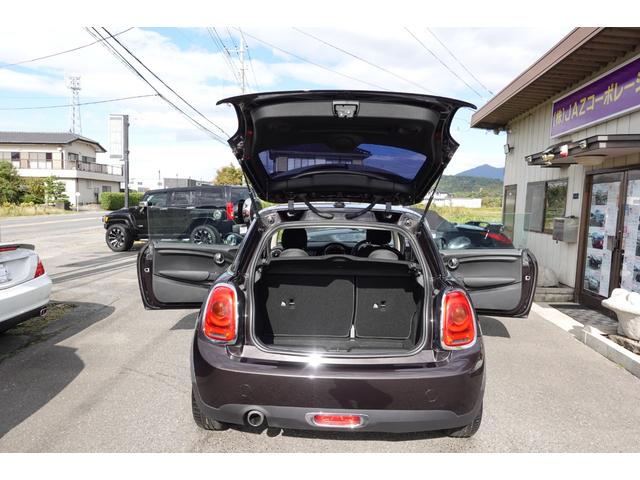 MINI ワン ターボ スマートキー キーレス アイドリングストップ ETC ECO ミュージックサーバー ディスプレイ オーディオ USBAUX横滑り防止装置 ドライブレコーダー アルミホイール LEDヘッドライト(33枚目)