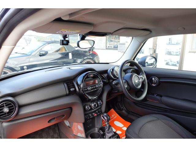 MINI ワン ターボ スマートキー キーレス アイドリングストップ ETC ECO ミュージックサーバー ディスプレイ オーディオ USBAUX横滑り防止装置 ドライブレコーダー アルミホイール LEDヘッドライト(45枚目)