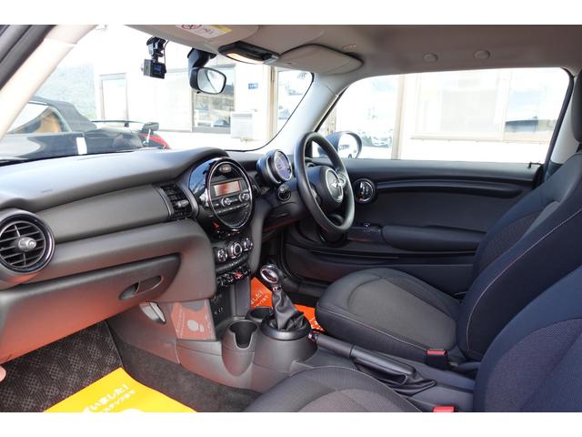 MINI ワン ターボ スマートキー キーレス アイドリングストップ ETC ECO ミュージックサーバー ディスプレイ オーディオ USBAUX横滑り防止装置 ドライブレコーダー アルミホイール LEDヘッドライト(47枚目)