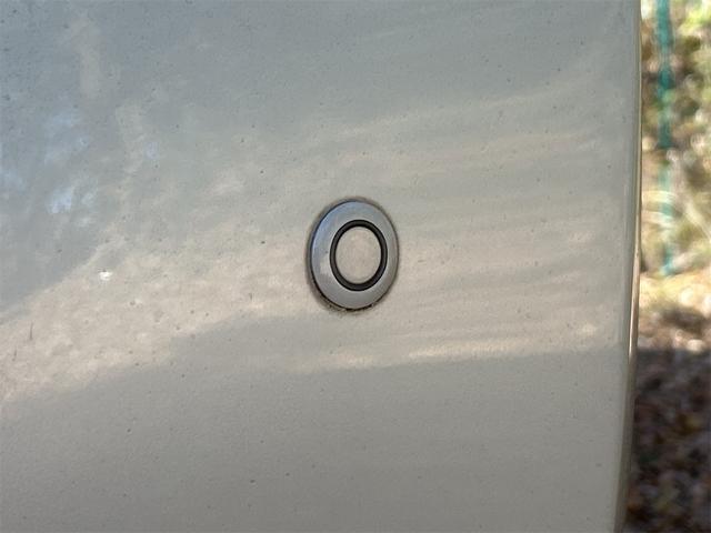 プリウス S ETC バックカメラ ナビ TV クリアランスソナー アルミホイール オートライト HID スマートキー 電動格納ミラー CVT 盗難防止システム 衝突安全ボディ ABS ESC USB(26枚目)