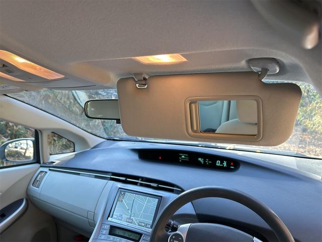 プリウス S ETC バックカメラ ナビ TV クリアランスソナー アルミホイール オートライト HID スマートキー 電動格納ミラー CVT 盗難防止システム 衝突安全ボディ ABS ESC USB(51枚目)