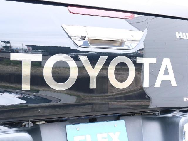 Ｚ　ユーザー買取車両　ＴＯＹＯＴＡデカール　純正ハードトノカバー　純正ベッドライナー　純正１７インチＡＷ　ＧＲフロントバンパーカバー　ＧＲマッドフラップ　純正地デジ対応ナビ　バックカメラ　ドライブレコーダ(14枚目)