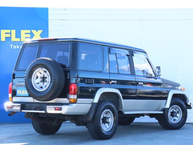 ランドクルーザー70(トヨタ)ZX 純正グリーンII 後期型 ランドクルーザー70(トヨタ)ZX 純正グリーンII 後期型