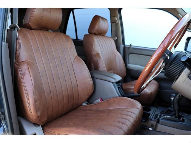ハイラックスサーフ ＳＳＲ－Ｖ　ＵＳスタイル　Ｎｅｗダークブルーペイント　新品Ｆメッキバンパー　新品Ｒメッキバンパー　新品メッシュグリル　新品ＵＳコーナーランプ　新品ＵＳコーナーランプ　新品クリスタルＬＥＤサイドマーカー（5枚目）