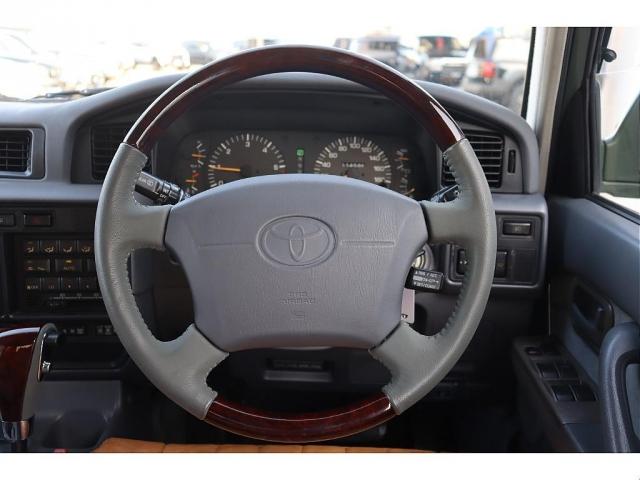 TOYOTA LAND CRUISER 80 VX LIMITED