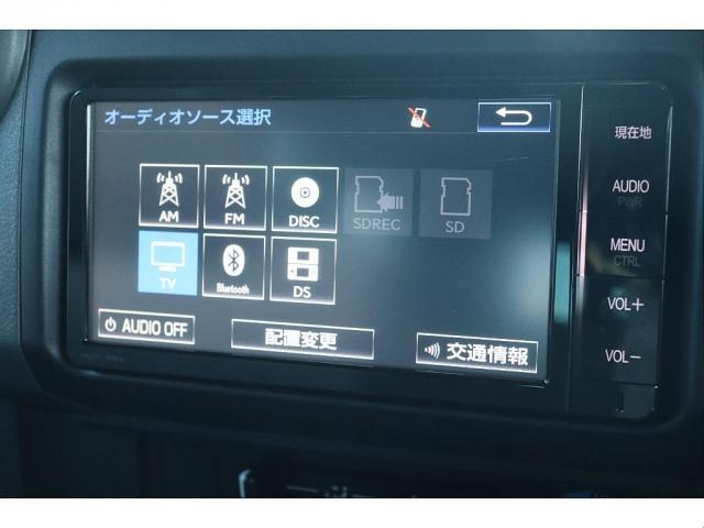 ランドクルーザー７０ ４．０　４ＷＤ　純正メーカーＯＰデフロック　純正メーカーＯＰ電動ウインチ　純正ＯＰフォグランプ　再販モデルランクル７０　ワインレッドボディ　５速ＭＴ車　純正１６インチＡＷ　純正ナビ　ＥＴＣ車載器　フロアマット（15枚目）