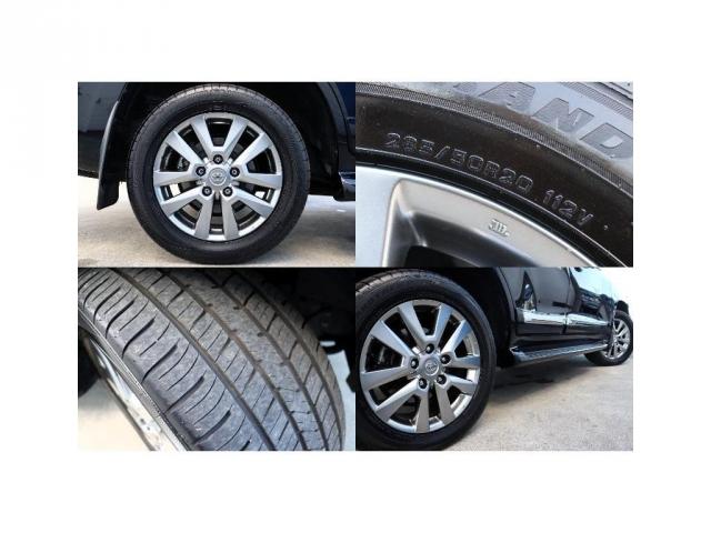 ランドクルーザー ＺＸ　ブルーノクロス　中期モデル　クールＢＯＸ　リアエンタ　ＭＯＤＥＬＬＩＳＴＡエアロ　純正マルチナビ　マルチテレインモニター　ベンチレーションシート　パワーバックドア　ステアリングヒーター　純正２０インチＡＷ（11枚目）