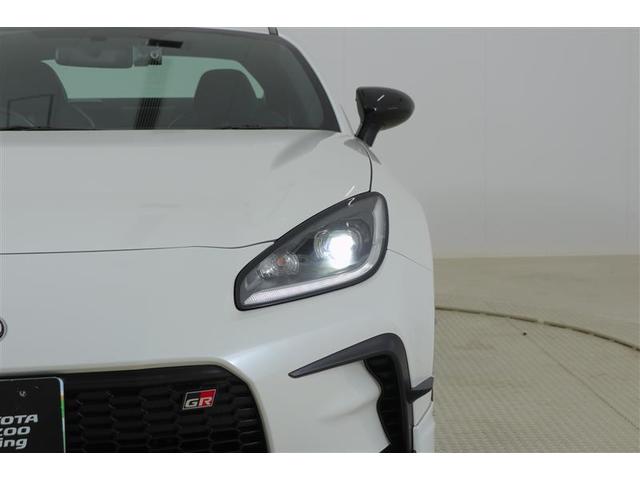 ＧＲ８６ ＲＺ　ＧＲエアロ　ＧＲスポーツマフラー　９インチナビ・テレビ　Ｂモニタ　ＥＴＣ　　　　　ＬＥＤヘッド　ハーフレザーシート　整備記録簿　スマートキー　イモビ　オートエアコン　パワーステアリング　アルミホイール（33枚目）
