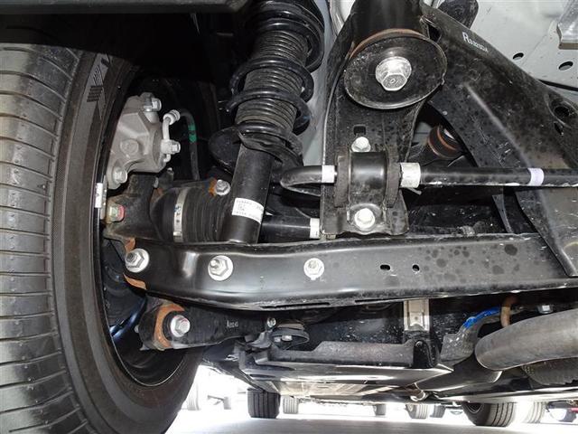 ＧＲ８６ ＲＣ　ＥＴＣ付　スマートエントリー　ＴＶナビ　ワンセグ　サイドエアバッグ　ＬＥＤライト　記録簿　メモリーナビ　エアコン　盗難防止装置　ＡＢＳ　パワーステアリング　パワーウィンドウ　キーレス　横滑り防止（32枚目）