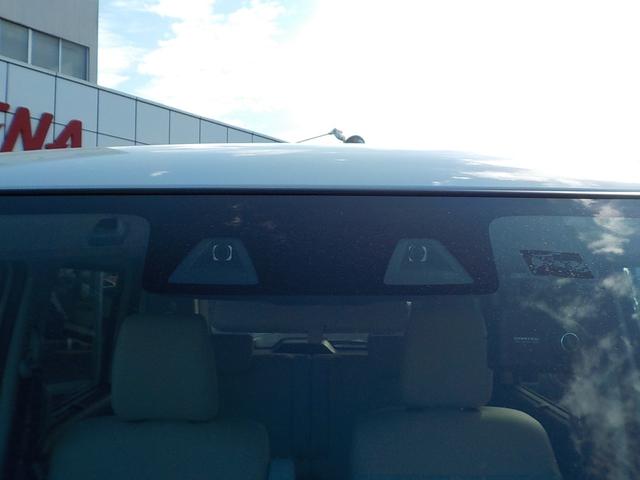 ソリオ ハイブリッドMZ 車検整備一式付 全方位モニター用カメラパッケージ装着車 フルタイム4WD 新品タイヤ 純正フロアマット・スタンダード8インチナビ・ETC付 社外前後ドライブレコーダー付(2枚目)