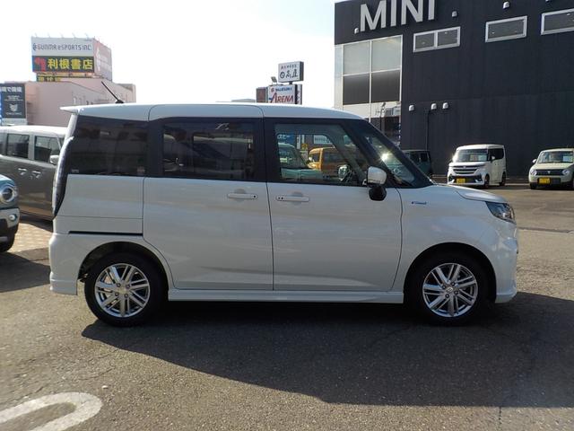 ソリオ ハイブリッドMZ 車検整備一式付 全方位モニター用カメラパッケージ装着車 フルタイム4WD 新品タイヤ 純正フロアマット・スタンダード8インチナビ・ETC付 社外前後ドライブレコーダー付(10枚目)