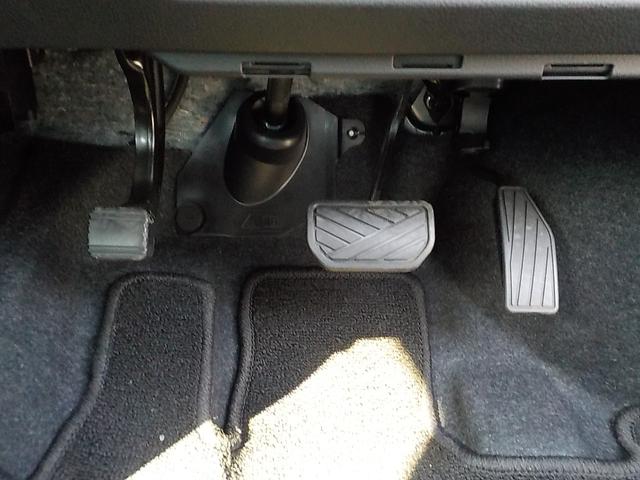 ソリオ ハイブリッドMZ 車検整備一式付 全方位モニター用カメラパッケージ装着車 フルタイム4WD 新品タイヤ 純正フロアマット・スタンダード8インチナビ・ETC付 社外前後ドライブレコーダー付(25枚目)