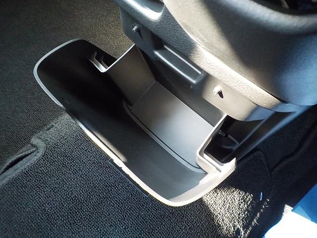 ソリオ ハイブリッドMZ 車検整備一式付 全方位モニター用カメラパッケージ装着車 フルタイム4WD 新品タイヤ 純正フロアマット・スタンダード8インチナビ・ETC付 社外前後ドライブレコーダー付(51枚目)