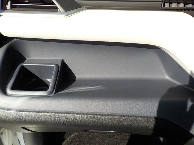 ソリオ ハイブリッドMZ 車検整備一式付 全方位モニター用カメラパッケージ装着車 フルタイム4WD 新品タイヤ 純正フロアマット・スタンダード8インチナビ・ETC付 社外前後ドライブレコーダー付(53枚目)