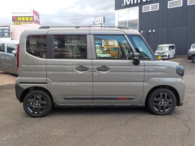 スペーシアギア ハイブリッドＸＺ　届出済未使用車　デュアルセンサーブレーキサポートＩＩ　全方位モニター付メモリーナビゲーション・スズキコネクト対応通信機装着車（13枚目）