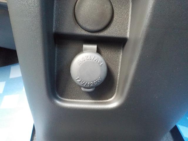 スペーシアギア ハイブリッドＸＺ　届出済未使用車　デュアルセンサーブレーキサポートＩＩ　全方位モニター付メモリーナビゲーション・スズキコネクト対応通信機装着車（50枚目）