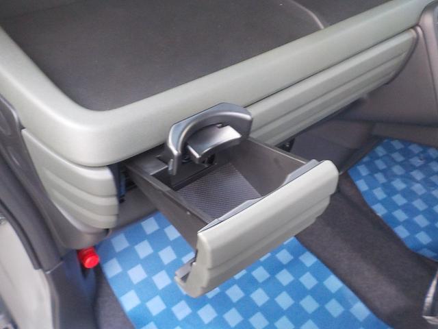 スペーシアギア ハイブリッドＸＺ　届出済未使用車　デュアルセンサーブレーキサポートＩＩ　全方位モニター付メモリーナビゲーション・スズキコネクト対応通信機装着車（57枚目）