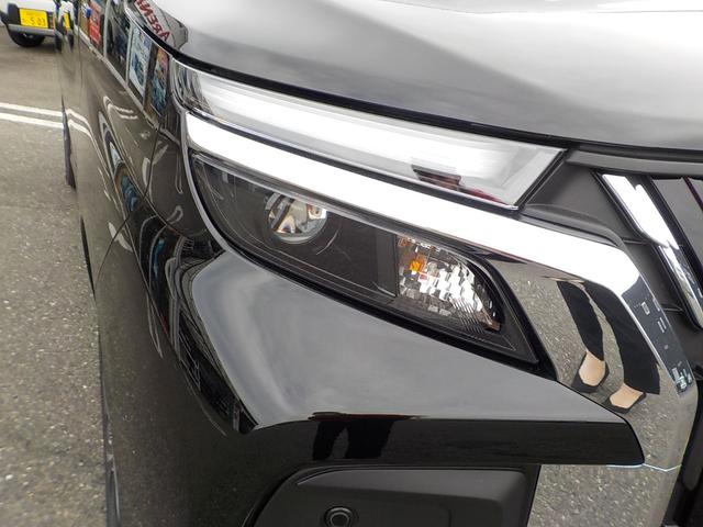 ソリオバンディット ハイブリッドMV 登録済未使用車 デュアルセンサーブレーキサポートII 全方位モニター付メモリーナビゲーション・スズキコネクト対応通信機装着車(4枚目)