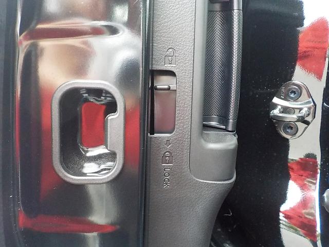 ソリオバンディット ハイブリッドMV 登録済未使用車 デュアルセンサーブレーキサポートII 全方位モニター付メモリーナビゲーション・スズキコネクト対応通信機装着車(71枚目)