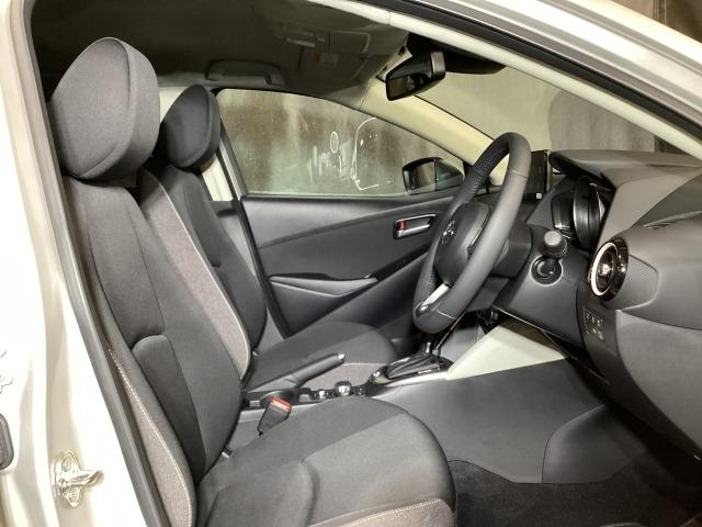 ＭＡＺＤＡ２ １．５　１５ＢＤ　ｉ　セレクション　４ＷＤ　３６０度ビューモニター　ＬＥＤヘッドライト（7枚目）