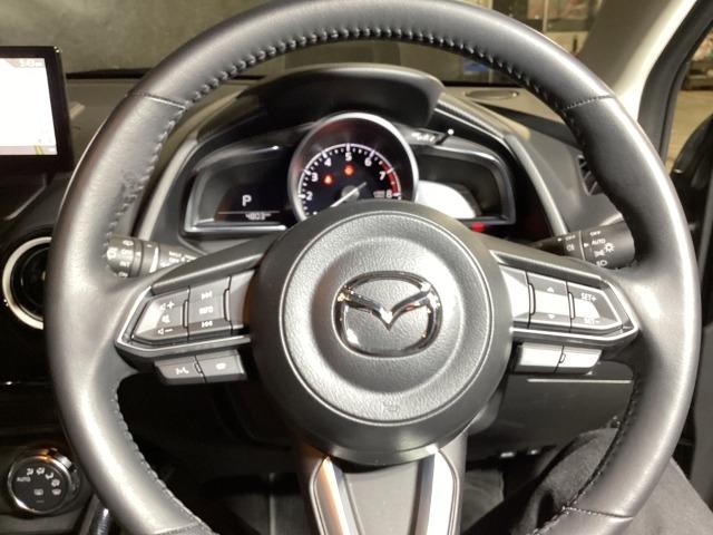 ＭＡＺＤＡ２ １．５　１５ＢＤ　４ＷＤ　地デジチューナー　３６０°カメラ　アダプティブクルーズコントロール　衝突軽減ブレーキ　コーナーセンサー　ＬＥＤライト　Ｂｌｕｅｔｏｏｔｈオーディオ　レーンキープアシスト　アイドリングストップ　４ＷＤ（3枚目）