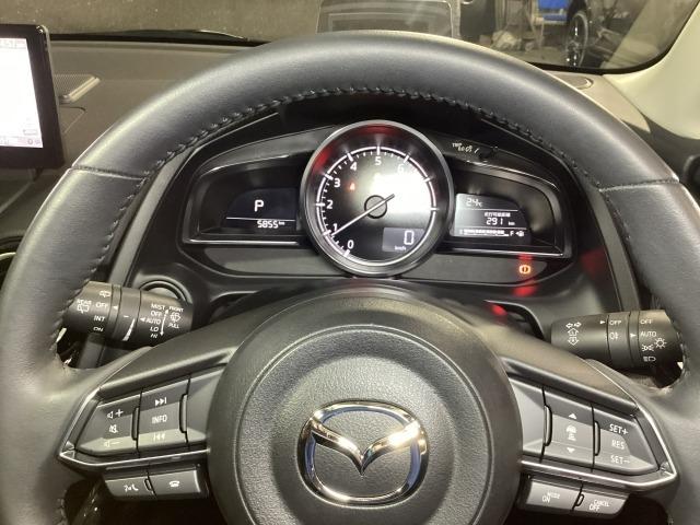 ＭＡＺＤＡ２ １．５　１５ＢＤ　４ＷＤ　地デジチューナー　３６０°カメラ　アダプティブクルーズコントロール　衝突軽減ブレーキ　コーナーセンサー　ＬＥＤライト　Ｂｌｕｅｔｏｏｔｈオーディオ　レーンキープアシスト　アイドリングストップ　４ＷＤ（3枚目）
