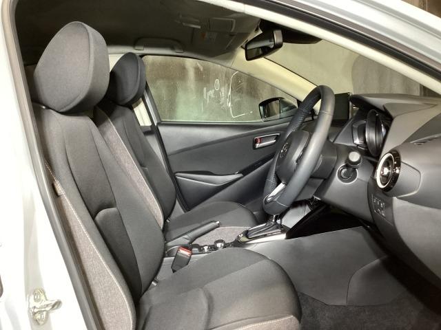 ＭＡＺＤＡ２ １．５　１５ＢＤ　４ＷＤ　地デジチューナー　３６０°カメラ　アダプティブクルーズコントロール　衝突軽減ブレーキ　コーナーセンサー　ＬＥＤライト　Ｂｌｕｅｔｏｏｔｈオーディオ　レーンキープアシスト　アイドリングストップ　４ＷＤ（7枚目）