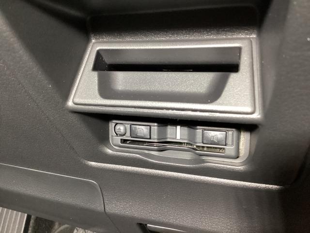 ＣＸ－３０ ２．０　２０Ｓ　ｉ　セレクション　デモＵＰ　パワーリフトゲート　ＥＴＣ　オートライト　試乗車　３６０°カメラ　ＬＥＤ　ＭＲＣＣ（28枚目）