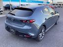 ＭＡＺＤＡ３ファストバック １５Ｓ　ＴＲＧ　ＥＴＣ　元整備代車　禁煙車　レーダクルーズ　ブルートゥース　車線逸脱防止　ＬＥＤランプ　コーナーセンサ　地デジ　禁煙車　ハイビームアシスト　フルオートエアコン　オートライト　エアバック　ＡＢＳ（7枚目）