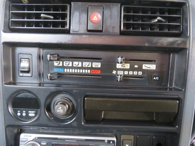 サファリ 　新品全塗装　４２００ディーゼル　新品ブラッドレー　新品ＢＦＡＴタイヤ　サンルーフ　ＡＴ車　３列シート　フロントバンパーガード　社外ハンドル　社外サイドチューブステップ　スタビリリース機構　背面レス（40枚目）