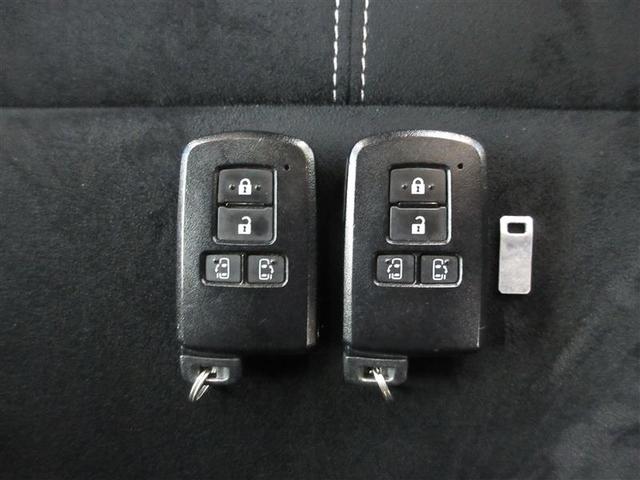 ヴォクシー ＺＳ　Ｇ’ｓ　フルセグ　メモリーナビ　ＤＶＤ再生　ミュージックプレイヤー接続可　バックカメラ　衝突被害軽減システム　ＥＴＣ　ドラレコ　両側電動スライド　ＬＥＤヘッドランプ　ウオークスルー　乗車定員７人　３列シート（34枚目）