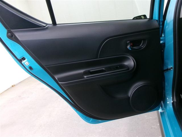 アクア クロスオーバー フルセグ メモリーナビ DVD再生 ミュージックプレイヤー接続可 バックカメラ 衝突被害軽減システム ETC ドラレコ LEDヘッドランプ 記録簿 アイドリングストップ(13枚目)