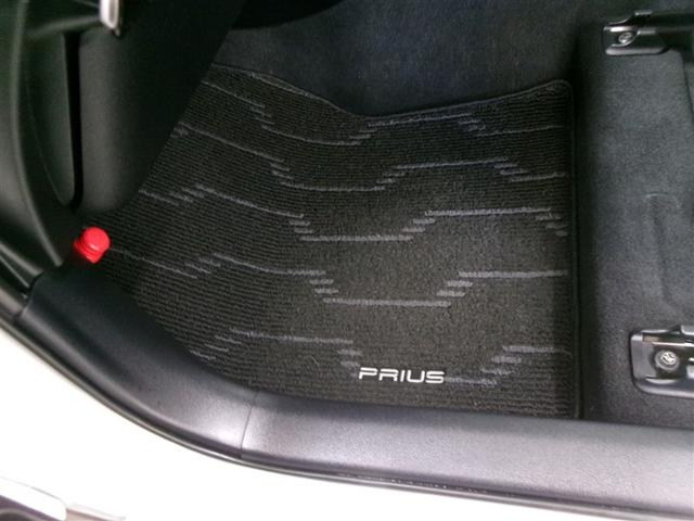 プリウス Ａ　フルセグ　メモリーナビ　ＤＶＤ再生　ミュージックプレイヤー接続可　バックカメラ　衝突被害軽減システム　ＥＴＣ　ドラレコ　ＬＥＤヘッドランプ　ワンオーナー　記録簿　アイドリングストップ（7枚目）