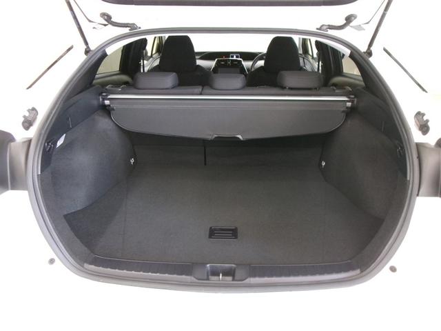 プリウス Ａ　フルセグ　メモリーナビ　ＤＶＤ再生　ミュージックプレイヤー接続可　バックカメラ　衝突被害軽減システム　ＥＴＣ　ドラレコ　ＬＥＤヘッドランプ　ワンオーナー　記録簿　アイドリングストップ（32枚目）