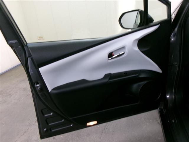 プリウス Ｓ　ワンセグ　メモリーナビ　ミュージックプレイヤー接続可　バックカメラ　衝突被害軽減システム　ＥＴＣ　ドラレコ　ＬＥＤヘッドランプ　記録簿　アイドリングストップ（9枚目）