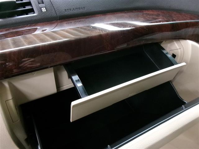 ヴェルファイア ２．４Ｘ　ワンセグ　メモリーナビ　ミュージックプレイヤー接続可　バックカメラ　ＥＴＣ　両側電動スライド　ＨＩＤヘッドライト　乗車定員８人　３列シート　記録簿（40枚目）