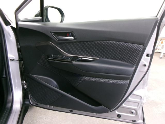 C-HR G モード ネロ フルセグ メモリーナビ DVD再生 ミュージックプレイヤー接続可 バックカメラ 衝突被害軽減システム ドラレコ LEDヘッドランプ 記録簿 アイドリングストップ(8枚目)