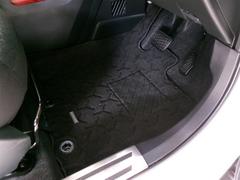 �饤�� �ڡ��ե륻�������꡼�ʥӡ��ģ֣ĺ������ߥ塼���å��ץ쥤�䡼��³�� 0400486A20251205T002 6