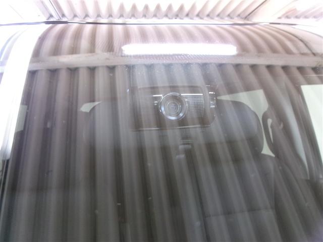 フリードハイブリッド ハイブリッド・G フルセグ メモリーナビ DVD再生 ミュージックプレイヤー接続可 バックカメラ 衝突被害軽減システム ETC ドラレコ 両側電動スライド LEDヘッドランプ ウオークスルー 乗車定員6人 3列シート(24枚目)