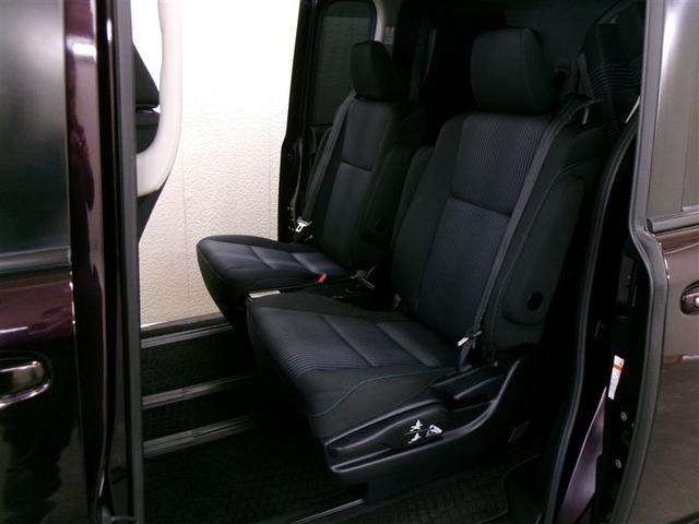 ヴォクシー ＺＳ　フルセグ　メモリーナビ　ＤＶＤ再生　ミュージックプレイヤー接続可　バックカメラ　ＥＴＣ　電動スライドドア　ＬＥＤヘッドランプ　乗車定員７人　３列シート　記録簿　アイドリングストップ（10枚目）