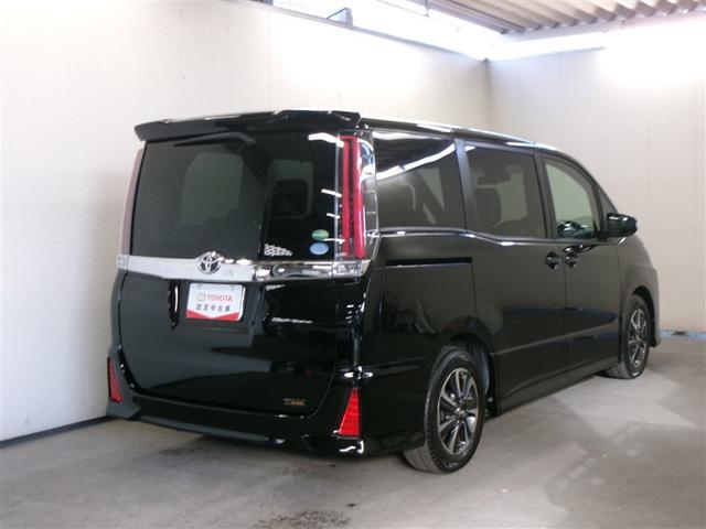 ノア Si フルセグ メモリーナビ DVD再生 ミュージックプレイヤー接続可 バックカメラ 衝突被害軽減システム ETC 両側電動スライド LEDヘッドランプ ウオークスルー 乗車定員7人 3列シート 記録簿(3枚目)