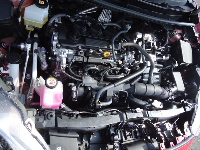 ハイブリッドZ 4WD セーフティセンス 8インチナビ パノラミックビュー レーダークルーズ ETC2.0(12枚目)