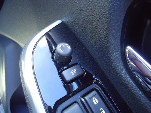 1.6STIスポーツアイサイト 4WD 8インチフルセグナビ バックカメラ レーダークルーズコントロール レザーシート パドルシフト LEDヘッドライト シートヒーター ETC(35枚目)
