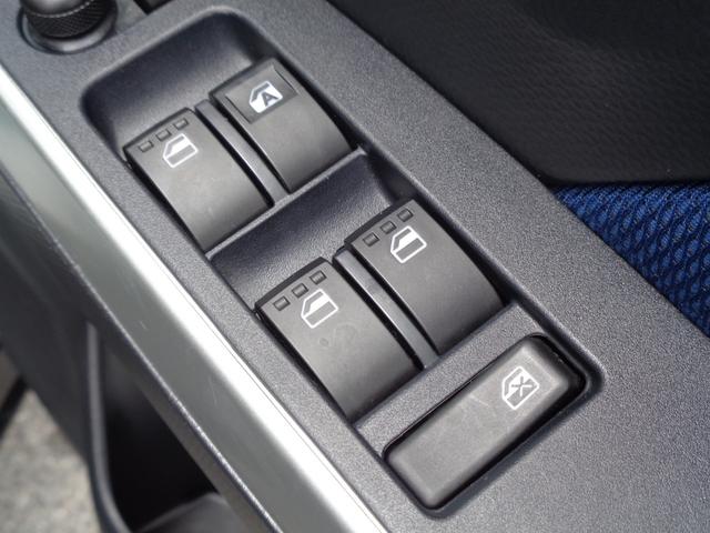 ルーミー カスタムＧ　Ｓ　雹凹有　スマートアシストＩＩ　フルセグナビ　バックカメラ　両側電動スライドドア　ＬＥＤヘッドライト　クルーズコントロール　ＥＴＣ　シートヒーター　ＥＴＣ　ワンオーナー　純正アルミ（37枚目）