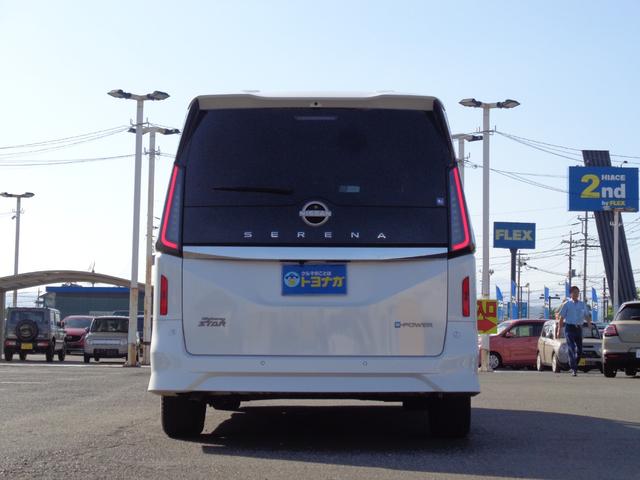 セレナ ｅ－パワー　ハイウェイスターＶ　雹凹有　エマージェンシーブレーキ　１２．３インチフルセグナビ　アラウンドビューモニター　両側電動スライドドア　プロパイロット　防水シート　ＥＴＣ２．０　前後ドライブレコーダー　ＡＣ１００Ｖ電源（66枚目）