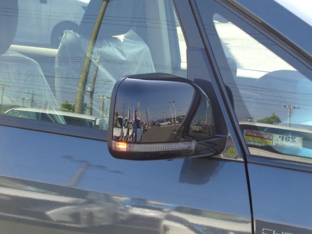MITSUBISHI DELICA D:5 CHAMONIX