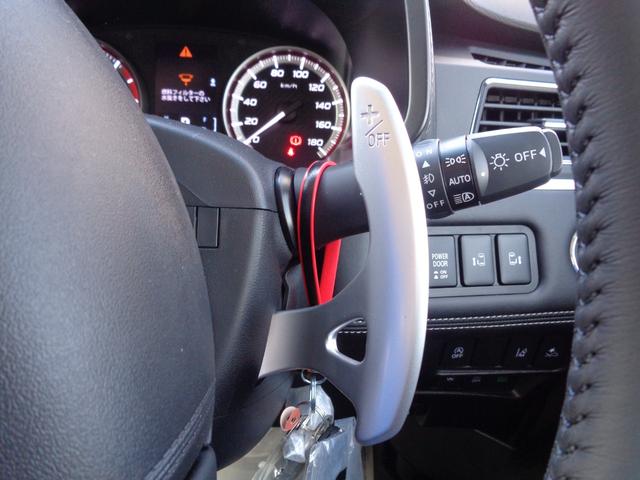 MITSUBISHI DELICA D:5 CHAMONIX